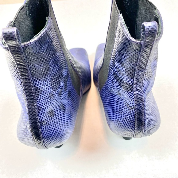 Martinez Valero Square Toe Heeled Booties - Picture 4 of 12